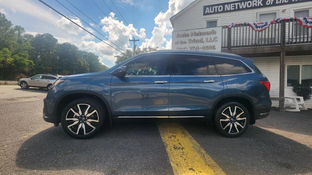 2021 Honda Pilot - $22,990