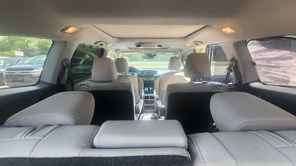 2021 Honda Pilot - $22,990