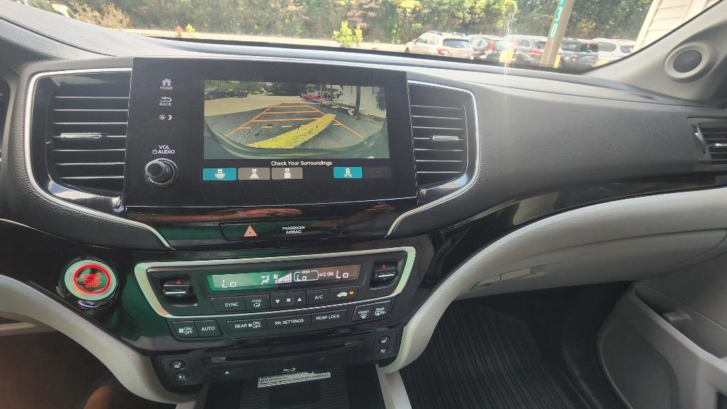 2021 Honda Pilot - $22,990