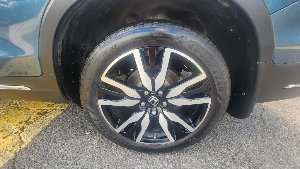 2021 Honda Pilot - $22,990