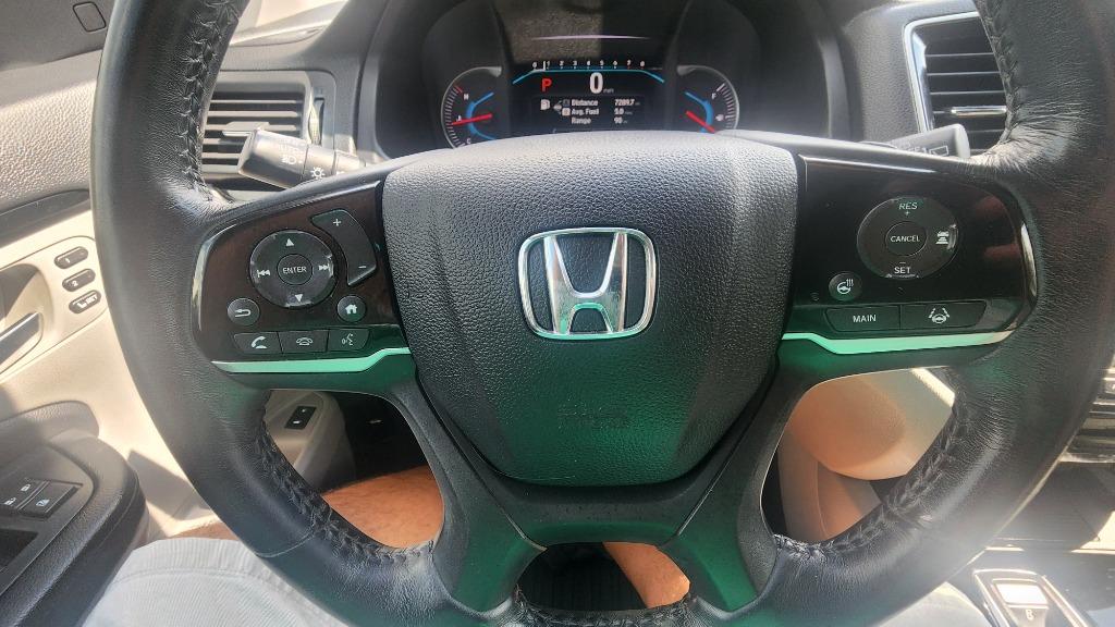 2021 Honda Pilot - $22,990