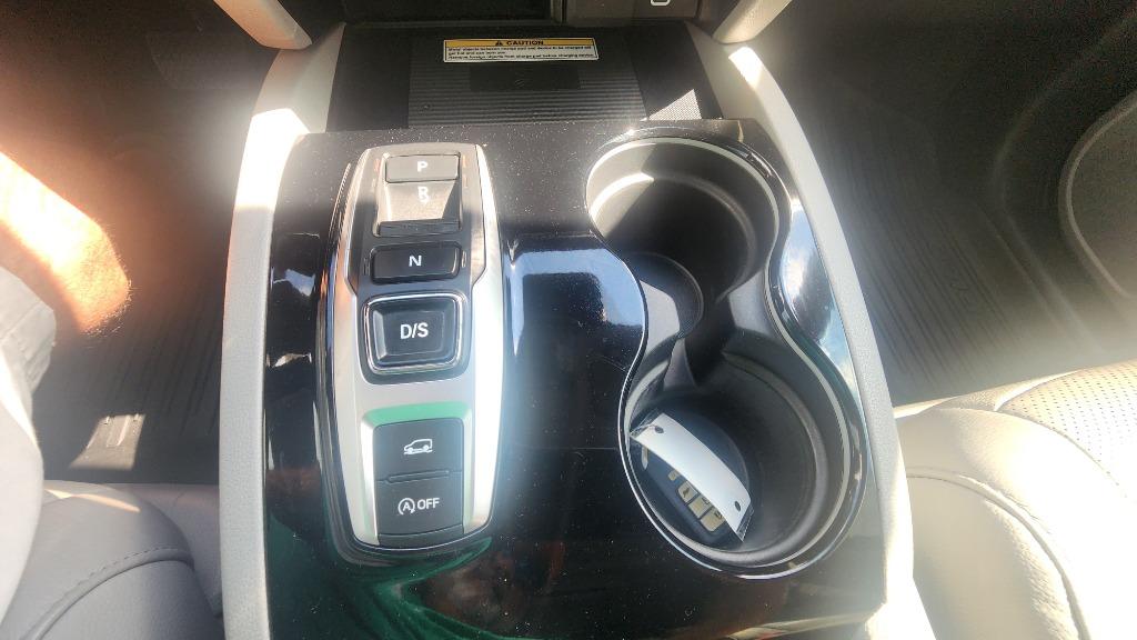 2021 Honda Pilot - $22,990