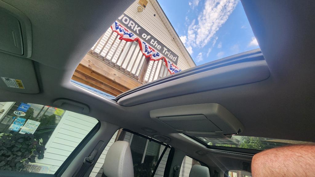 2021 Honda Pilot - $22,990