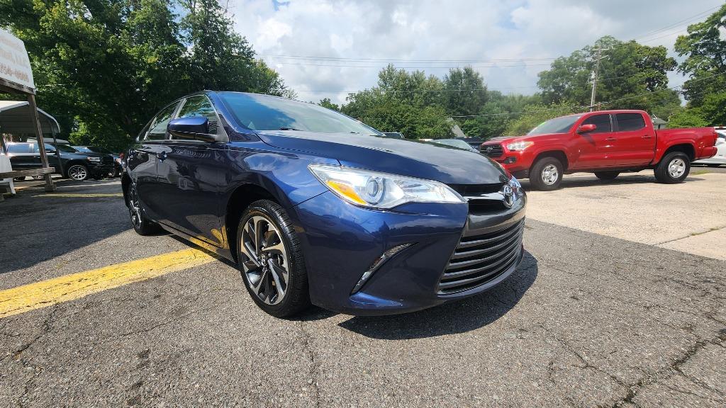 2017 Toyota Camry - $15,990