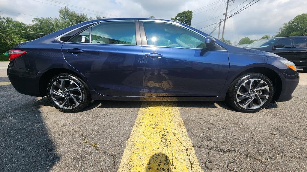2017 Toyota Camry - $15,990
