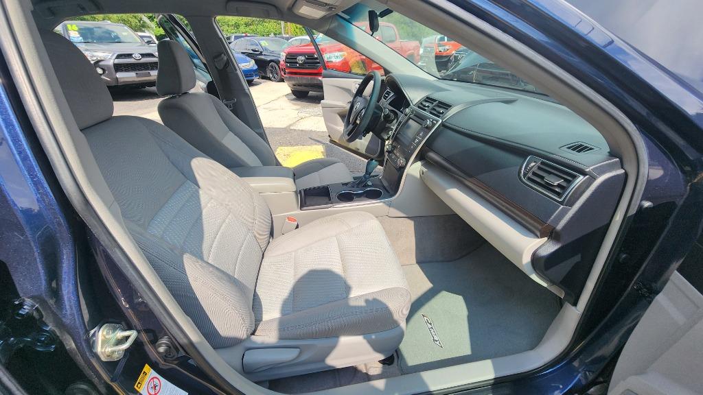 2017 Toyota Camry - $15,990