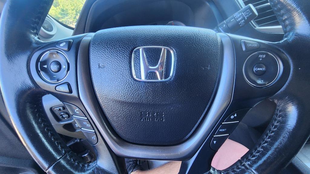 2018 Honda Pilot - $17,990