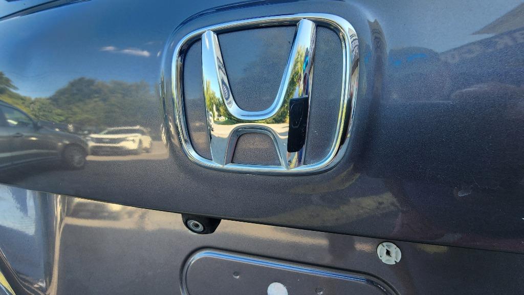 2018 Honda Pilot - $17,990