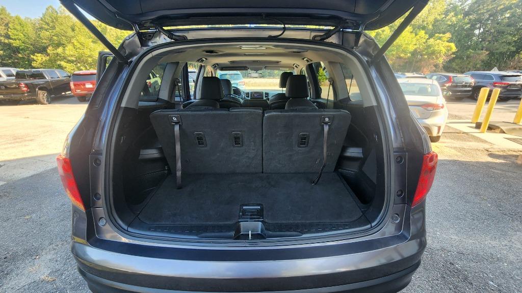 2018 Honda Pilot - $17,990