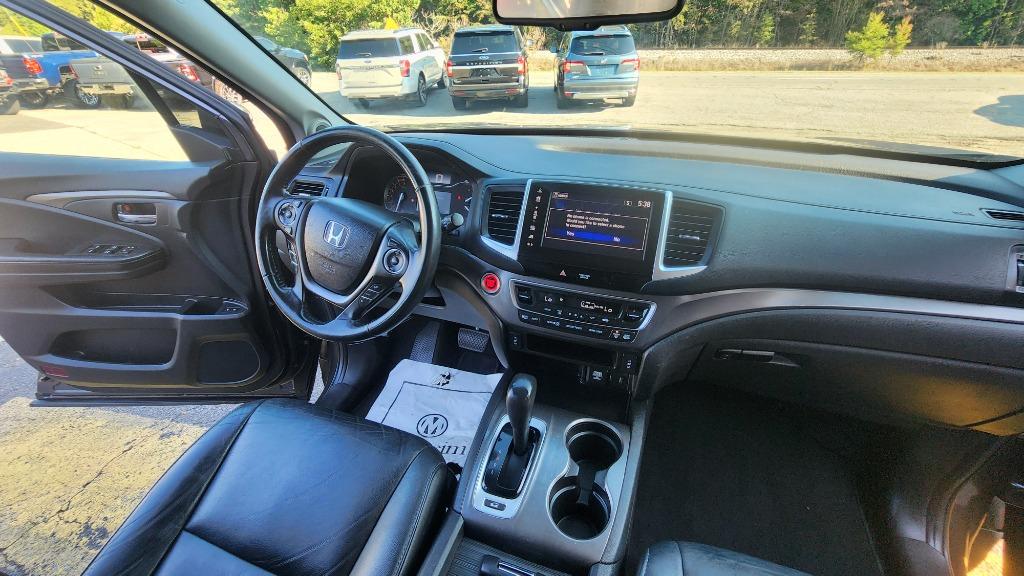 2018 Honda Pilot - $17,990