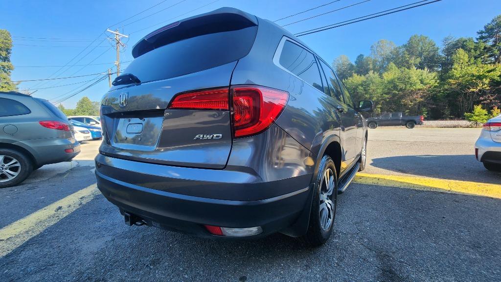 2018 Honda Pilot - $17,990