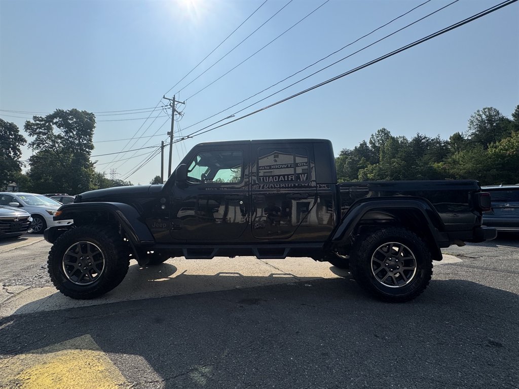 2021 Jeep Gladiator - $28,990