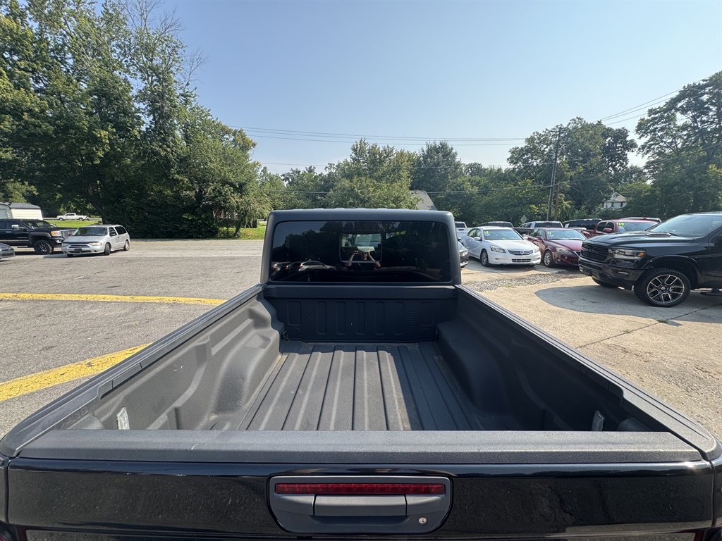 2021 Jeep Gladiator - $28,990