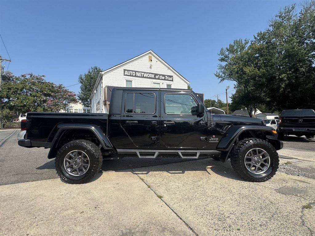 2021 Jeep Gladiator - $28,990