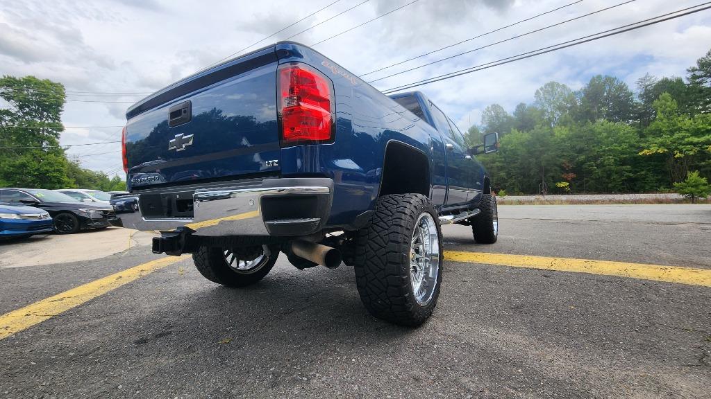 2016 Chevrolet Silverado 2500 - $40,990