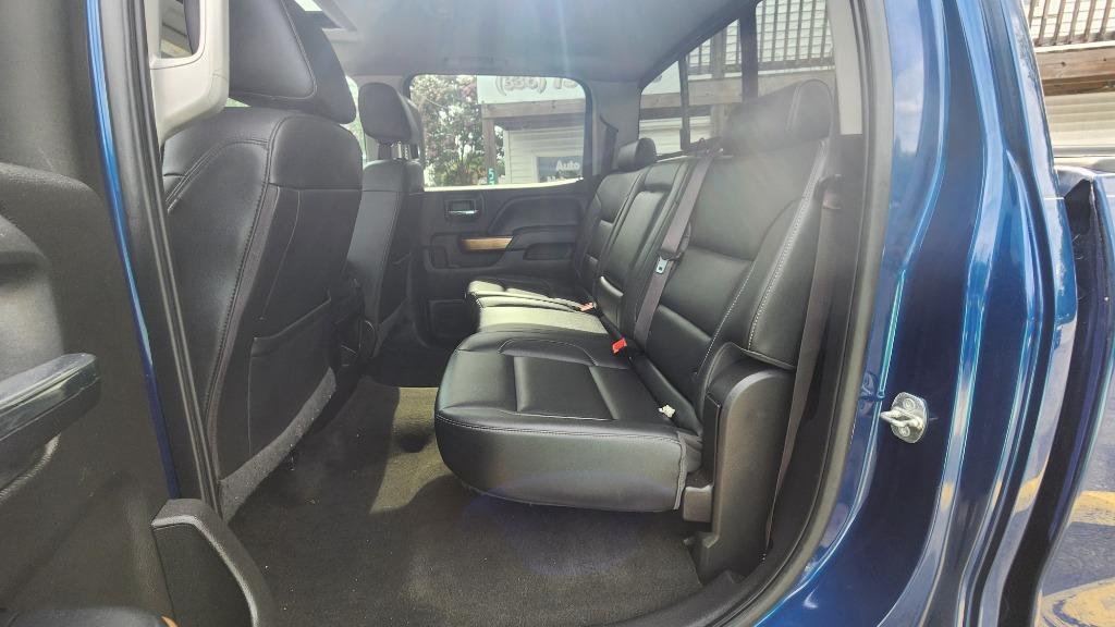 2016 Chevrolet Silverado 2500 - $40,990