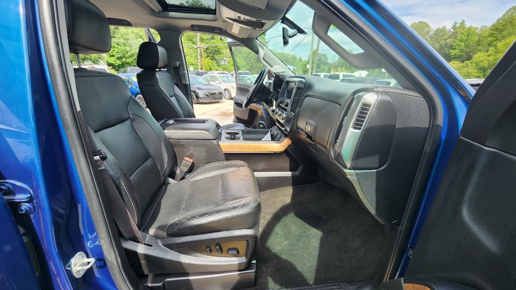 2016 Chevrolet Silverado 2500 - $40,990