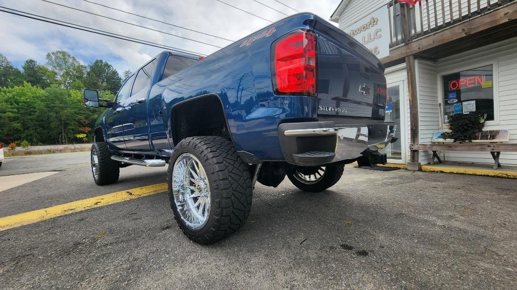 2016 Chevrolet Silverado 2500 - $40,990