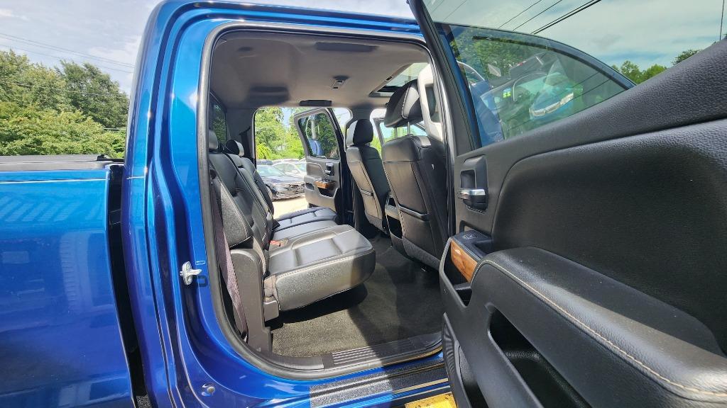 2016 Chevrolet Silverado 2500 - $40,990