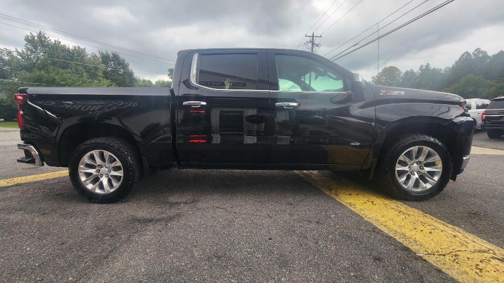 2020 Chevrolet Silverado - $30,990