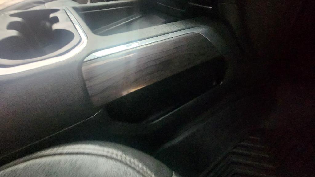2020 Chevrolet Silverado - $30,990