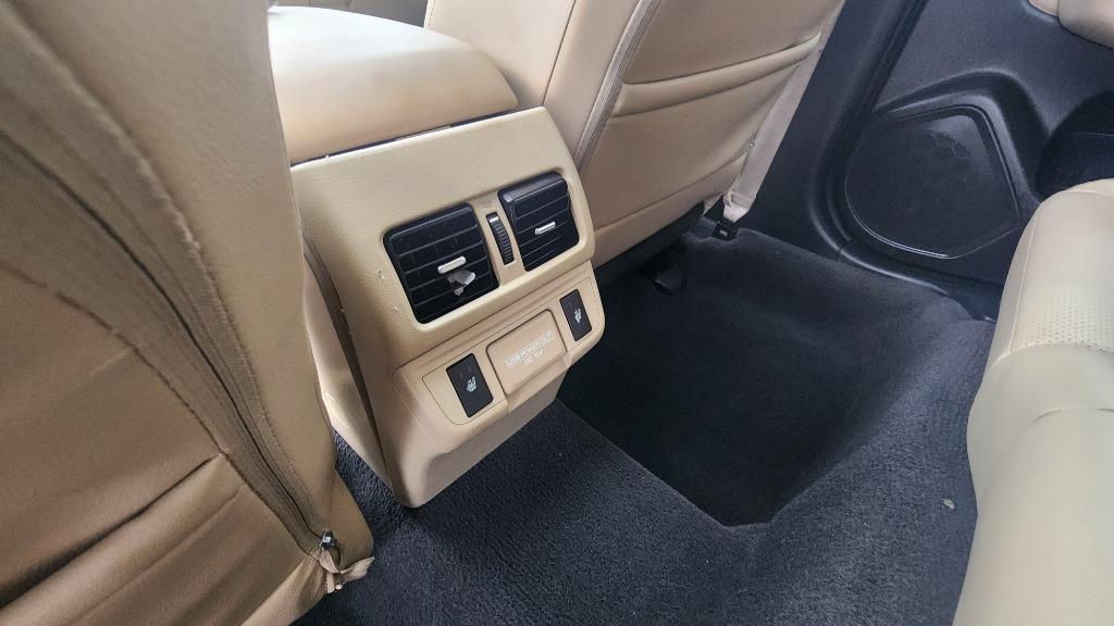2018 Subaru Outback - $15,990