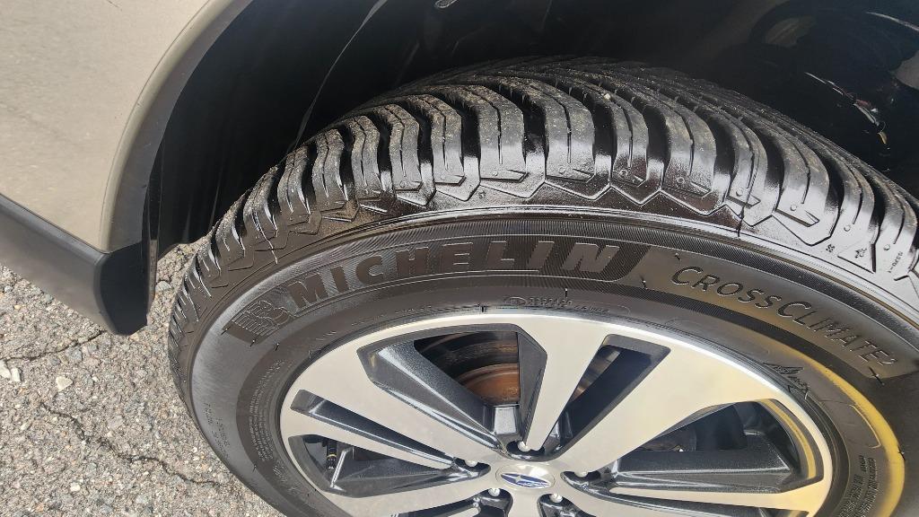 2018 Subaru Outback - $15,990