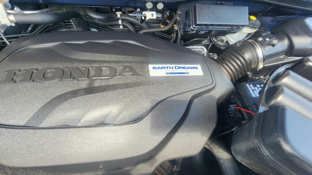 2017 Honda Ridgeline - $21,990