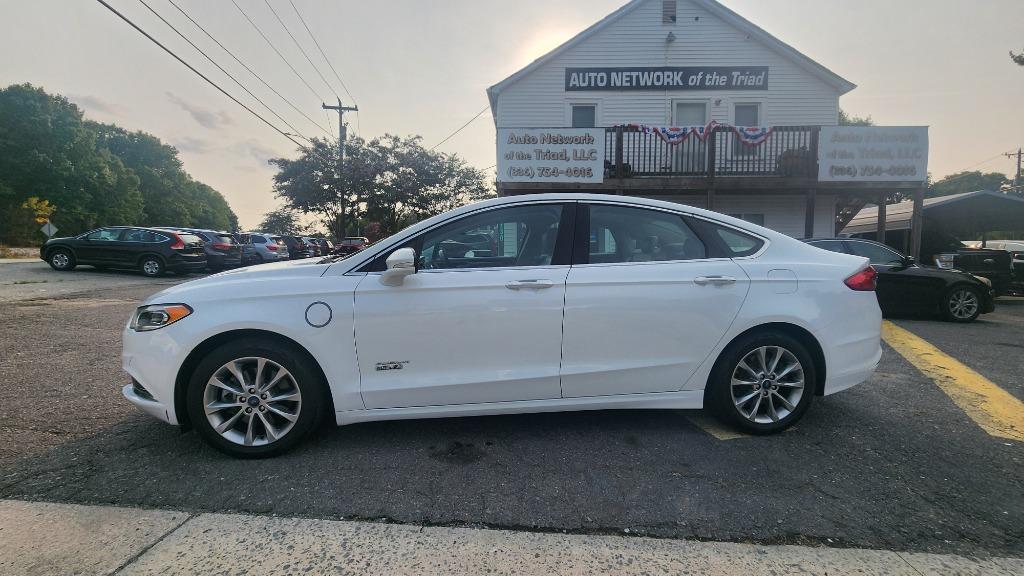 2018 Ford Fusion - $10,990