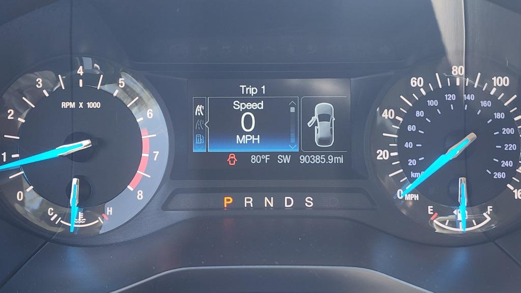 2015 Ford Edge - $9,990