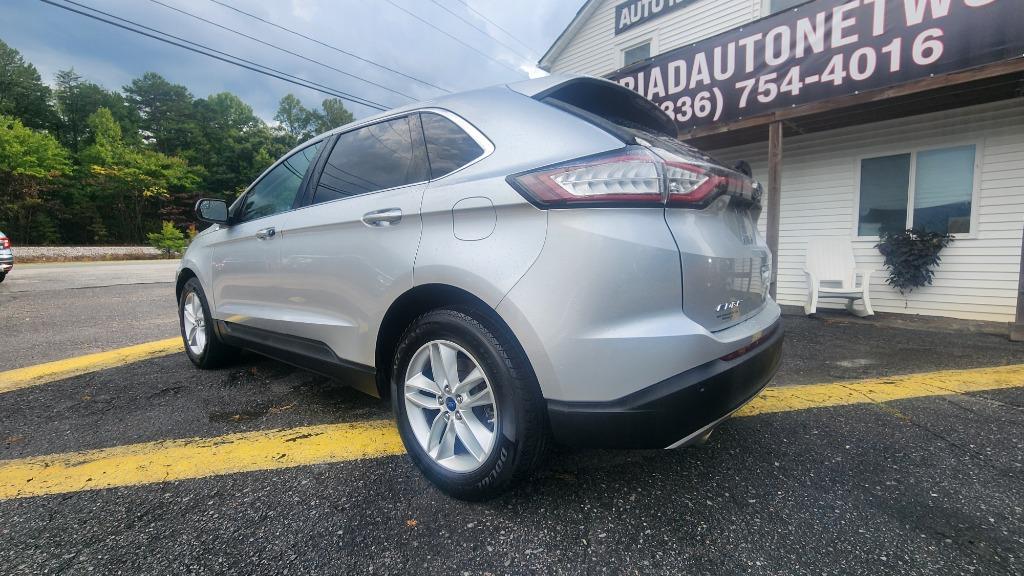 2017 Ford Edge - $8,990