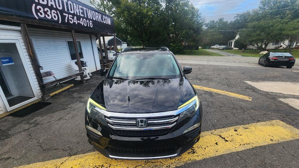 2017 Honda Pilot - $18,490