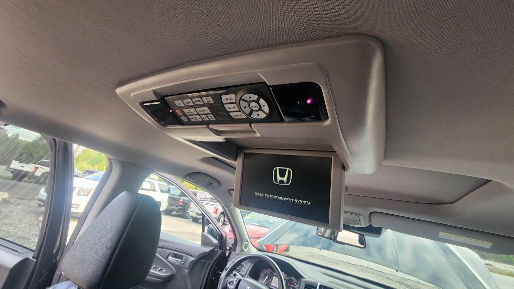 2017 Honda Pilot - $18,490