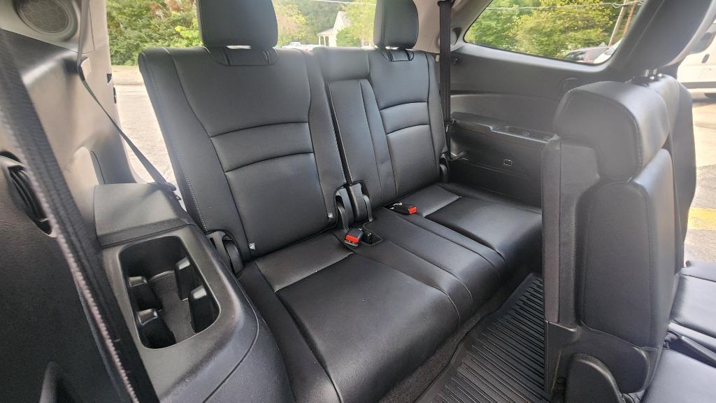 2017 Honda Pilot - $18,490