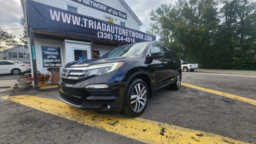 2017 Honda Pilot - $18,490