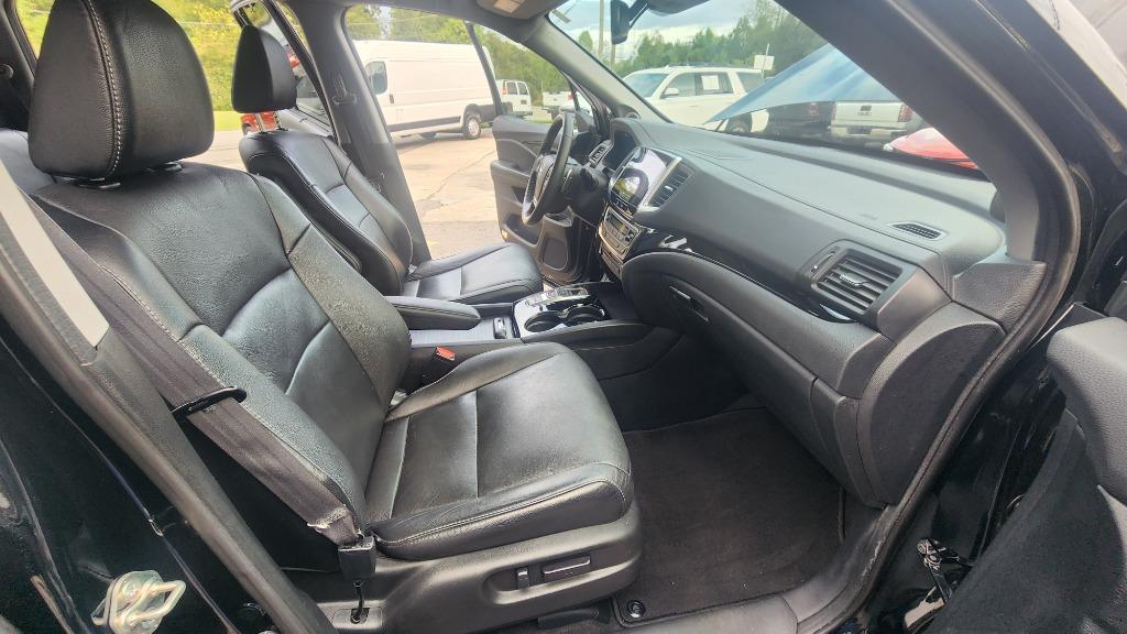 2017 Honda Pilot - $18,490
