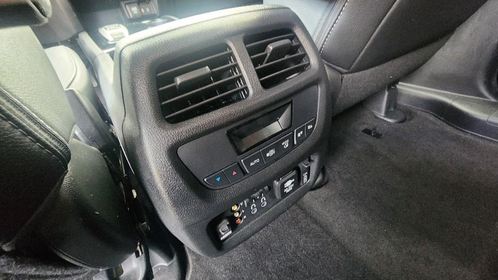 2017 Honda Pilot - $18,490