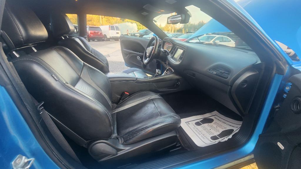 2016 Dodge Challenger - $15,990