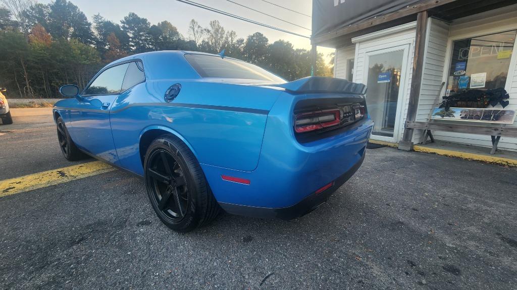 2016 Dodge Challenger - $15,990