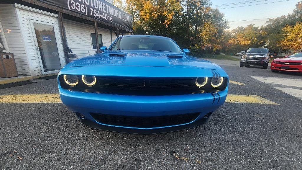 2016 Dodge Challenger - $15,990