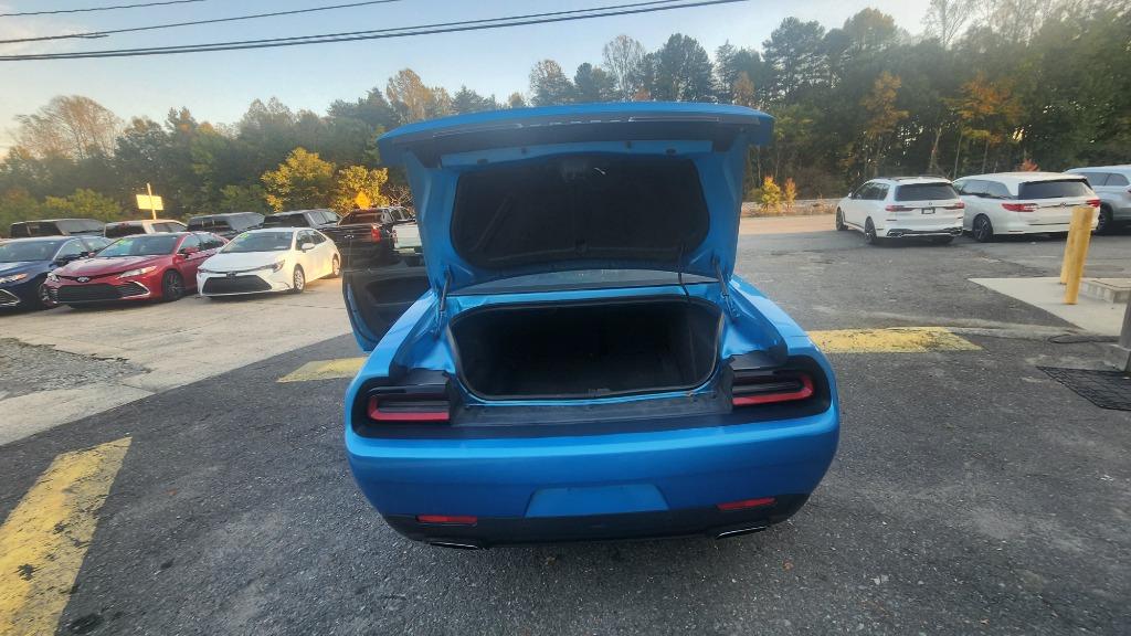 2016 Dodge Challenger - $15,990