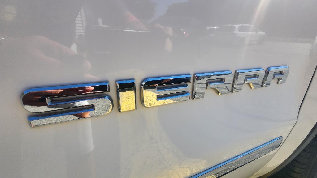 2017 GMC Sierra - $25,990