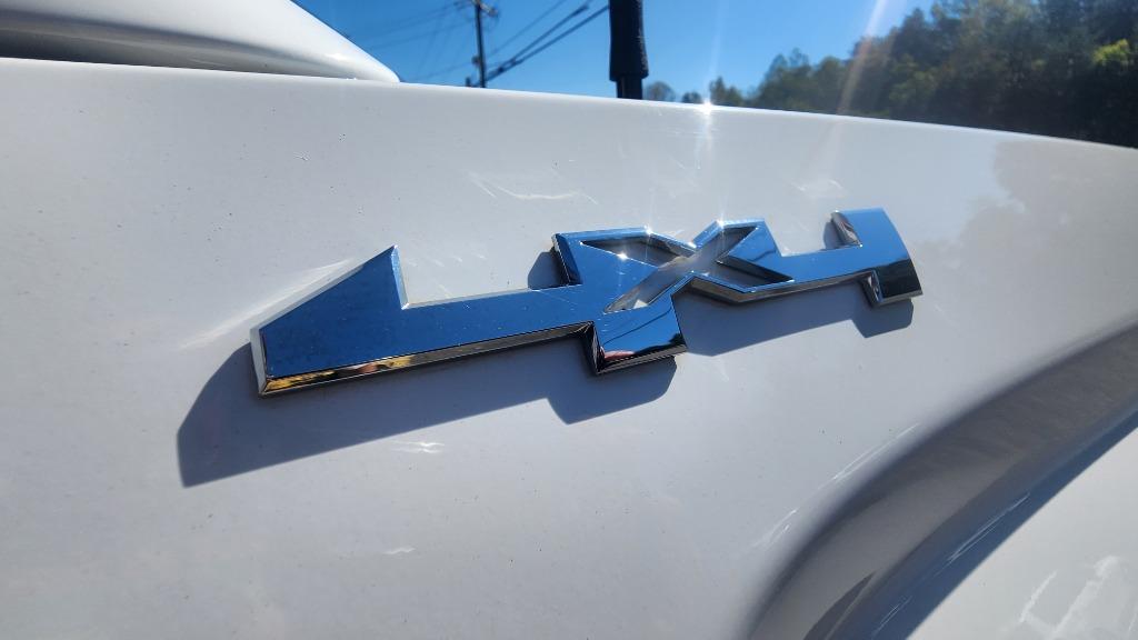 2017 GMC Sierra - $25,990