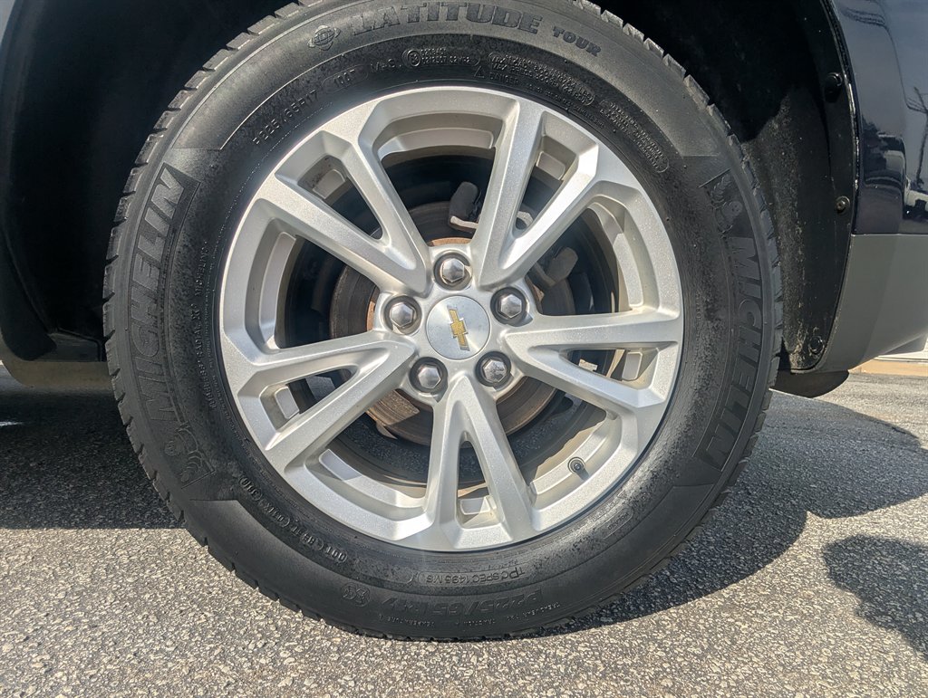 2017 Chevrolet Equinox - $13,990