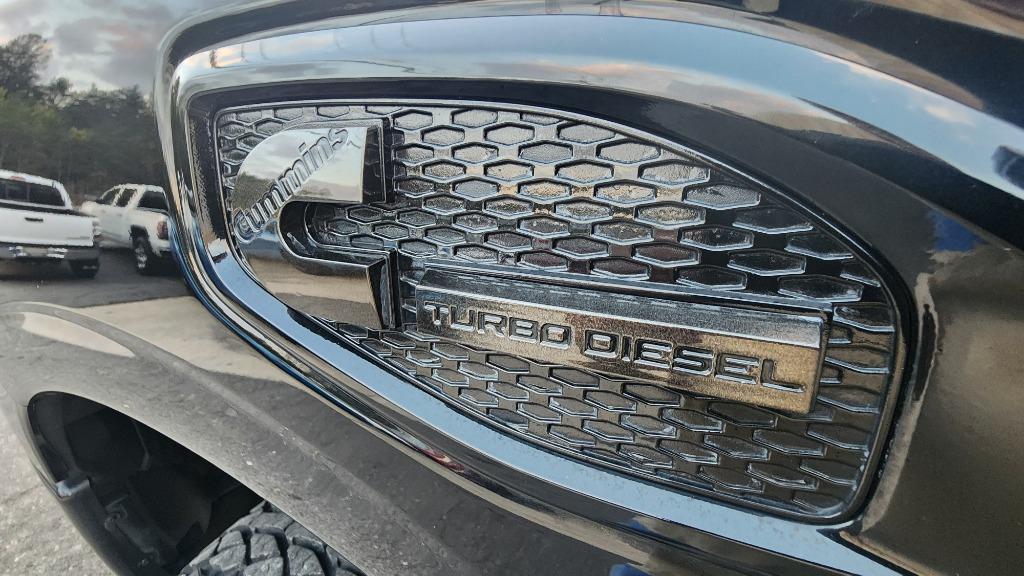 2016 Nissan Titan - $27,990