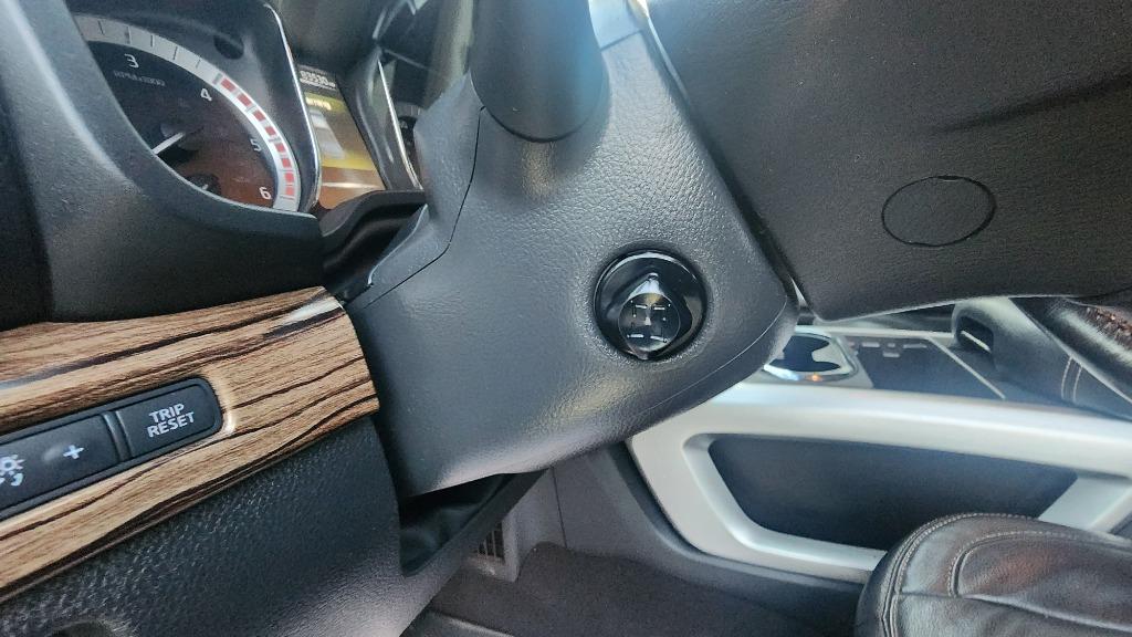 2016 Nissan Titan - $27,990