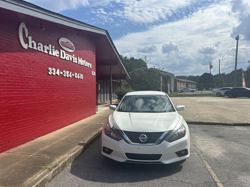 2016 Nissan Altima SR
