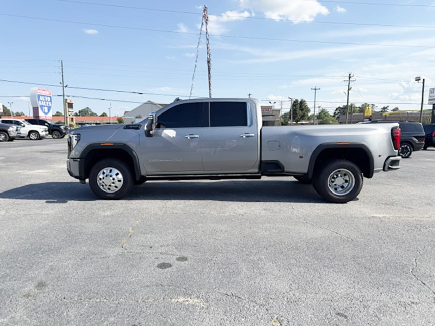 2025 GMC Sierra 2500HD - $98,999