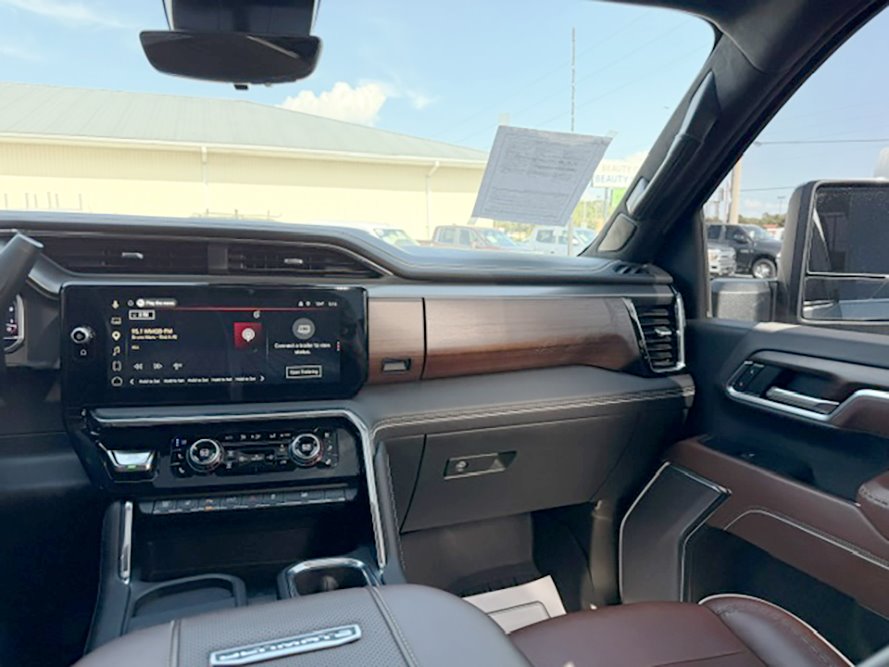 2025 GMC Sierra 2500HD - $98,999