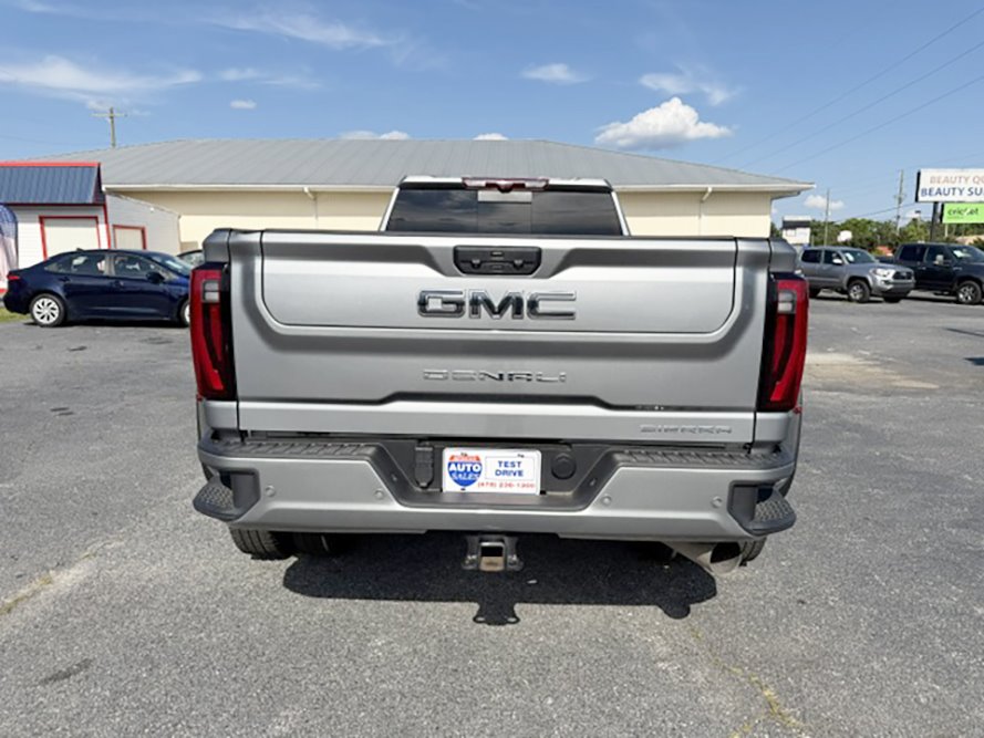 2025 GMC Sierra 2500HD - $98,999